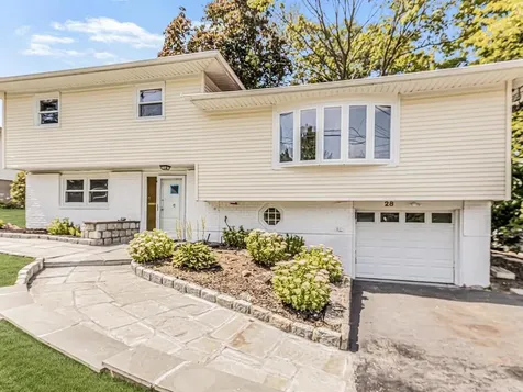 28 Valleyview Road Elmsford NY 10523