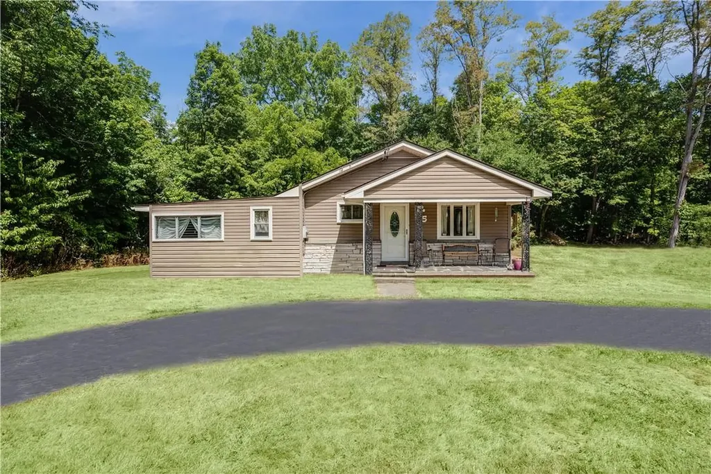 9 Toomey Drive Poughkeepsie NY 12603