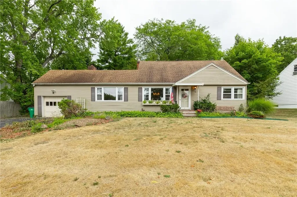 20 Marwood Drive Poughkeepsie NY 12601