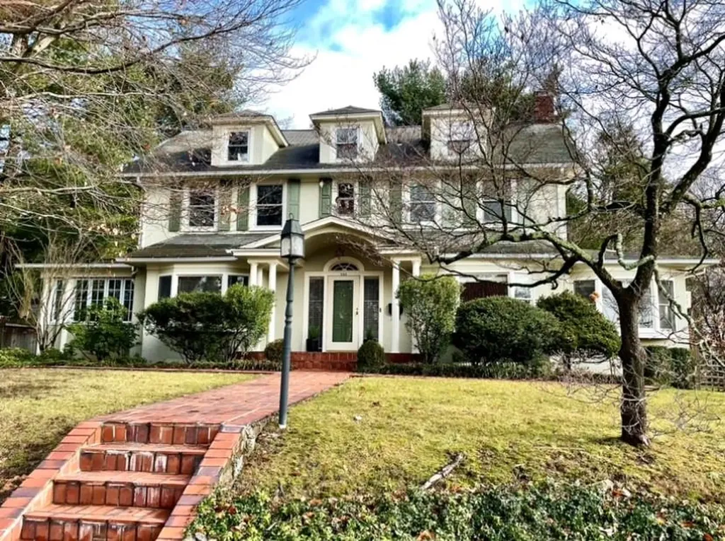 222 Palisade Avenue Dobbs Ferry NY 10522