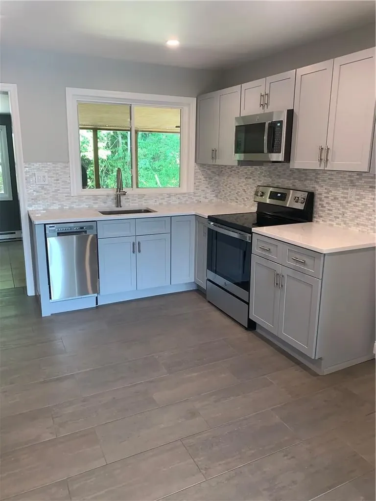186 Myrtle Avenue Mahopac NY 10541