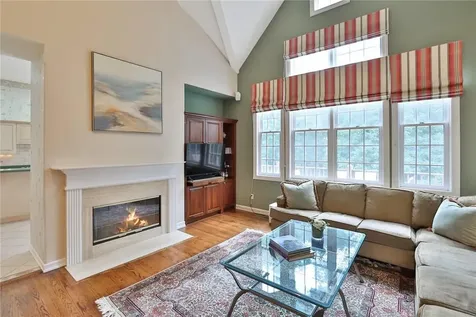 101 Creekside Road Mount Kisco NY 10549