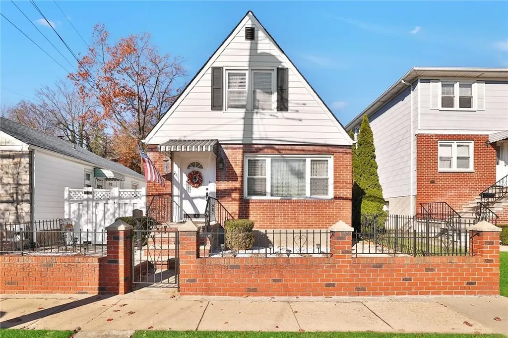 281 Kimball Avenue Yonkers NY 10704