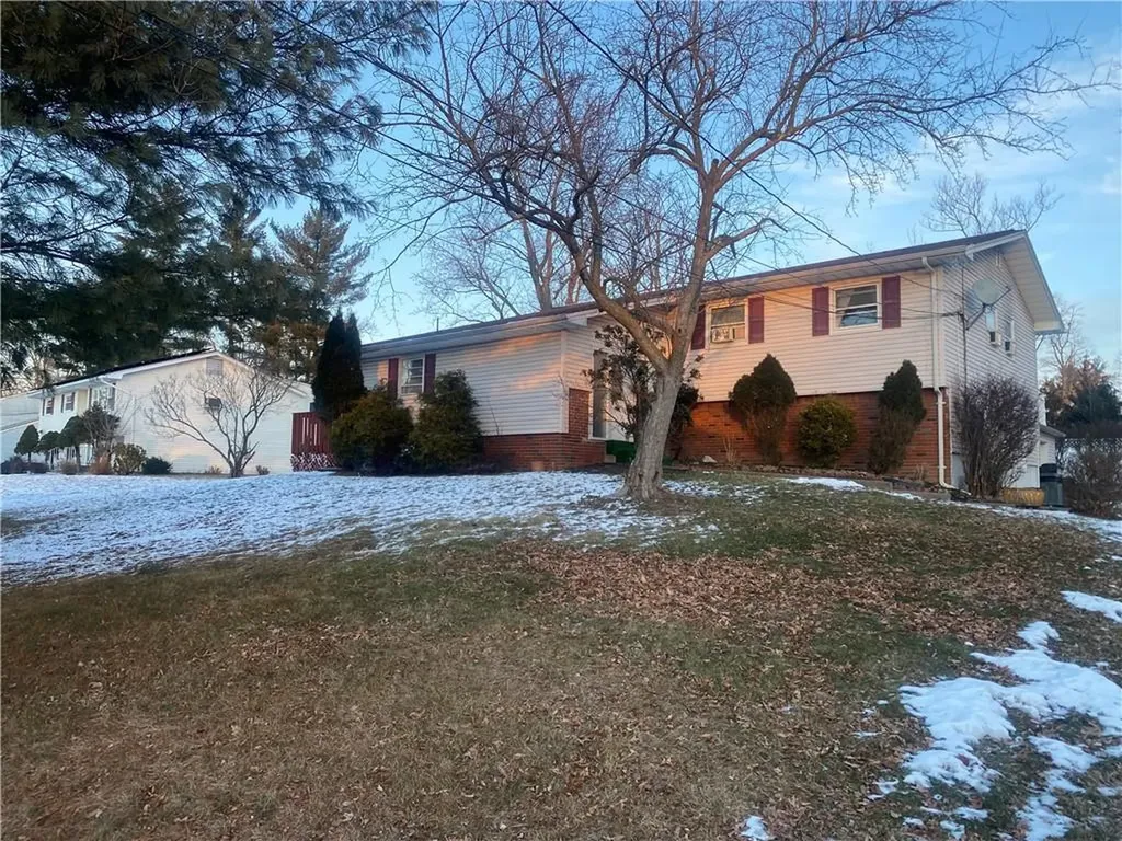 22 Oxford Court Spring Valley NY 10977