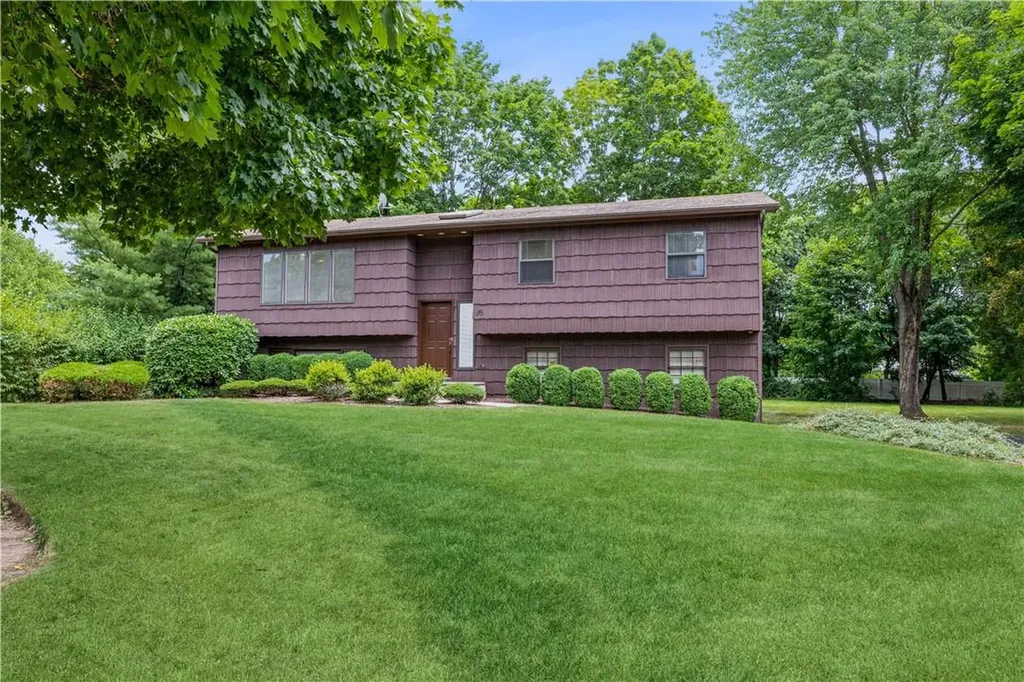 29 Carnation Drive Nanuet NY 10954