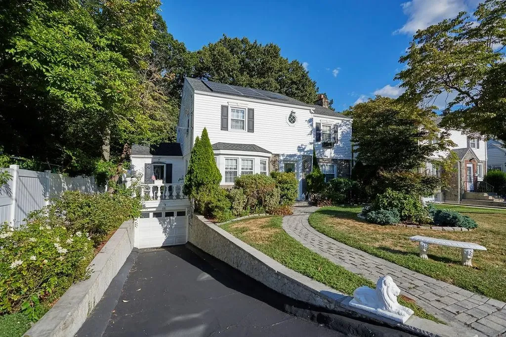 66 Gramercy Avenue Yonkers NY 10701