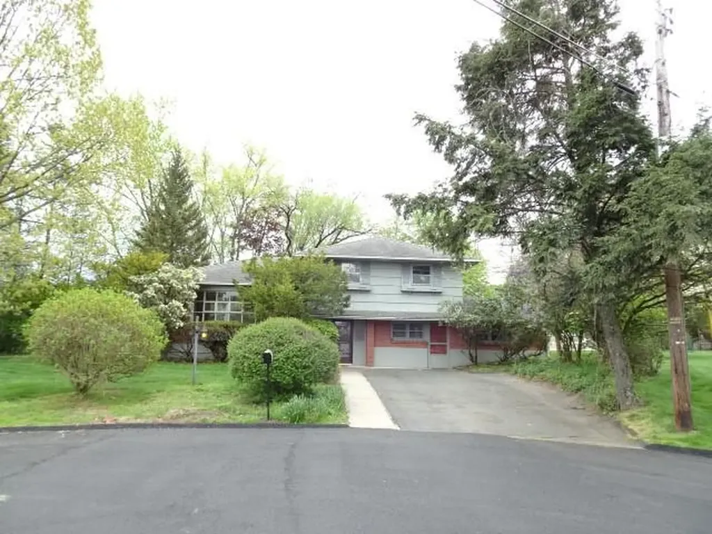 4 Marks Court Stony Point NY 10980