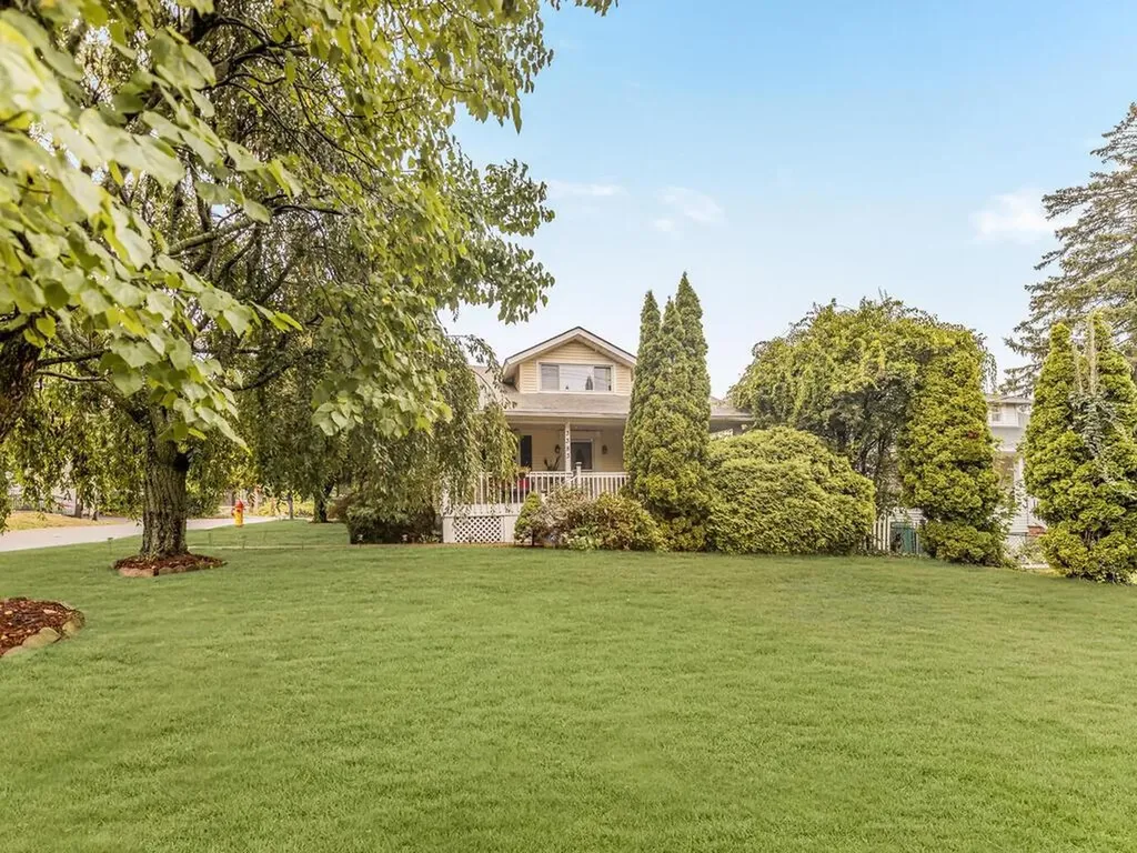 3383 Lexington Avenue Mohegan Lake NY 10547