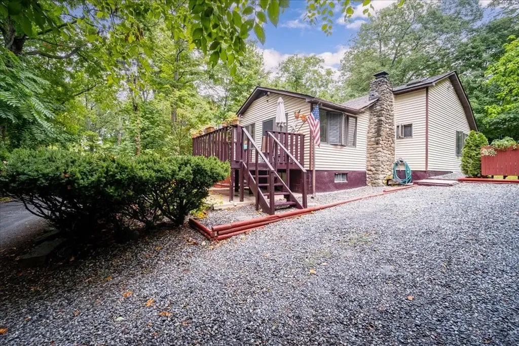 13 Laurel Trail Monroe NY 10950