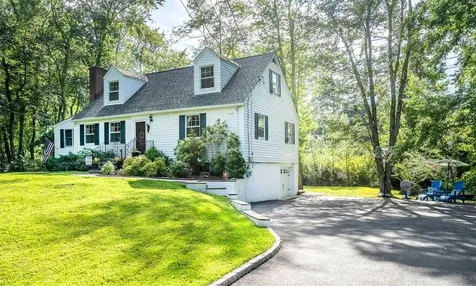 15 Barnes Terrace Chappaqua NY 10514