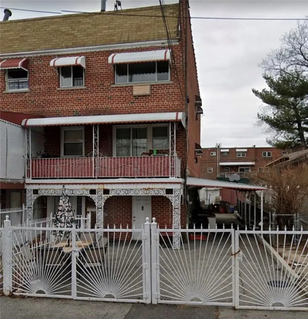 237 Newman Avenue Bronx NY 10473