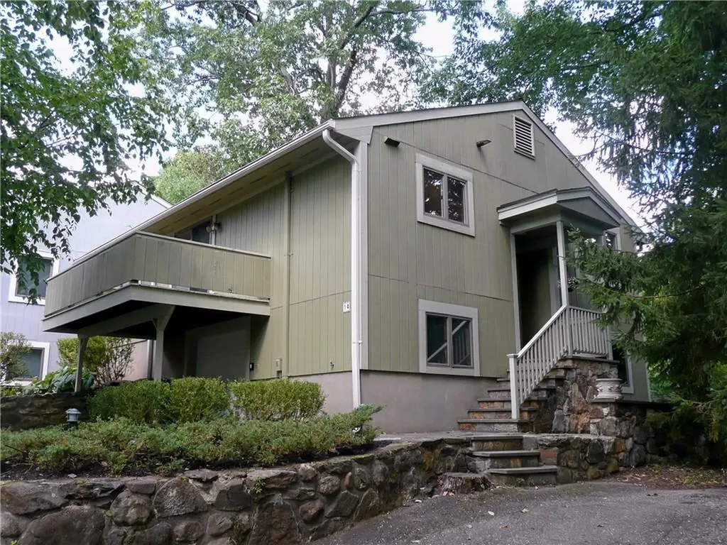 14 Quincy Court Goldens Bridge NY 10526