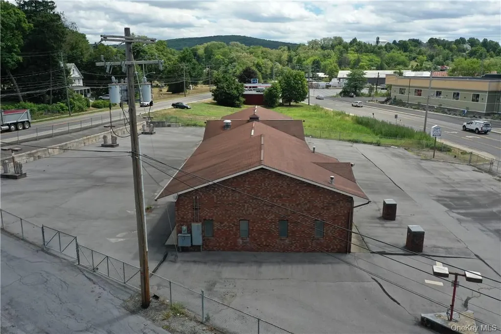42 Brookside Avenue Chester NY 10918
