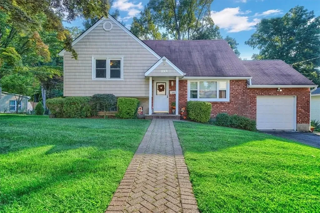 293 Roundhill Drive Yonkers NY 10710