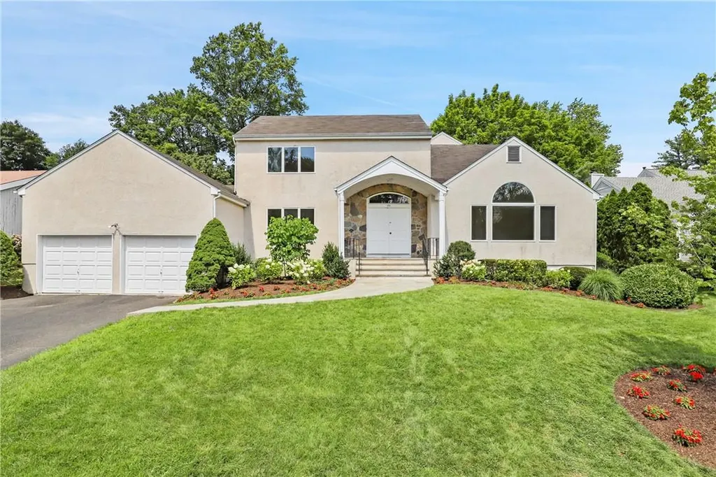 171 Barton Road White Plains NY 10605