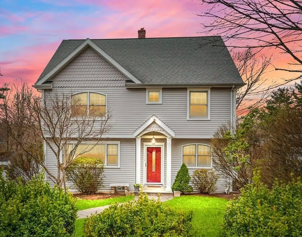 25 Waverly Place Valhalla NY 10595