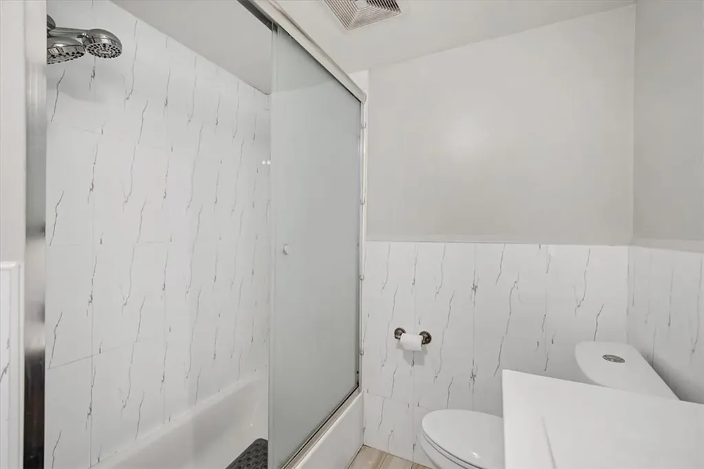 212 Lee Avenue Yonkers NY 10705