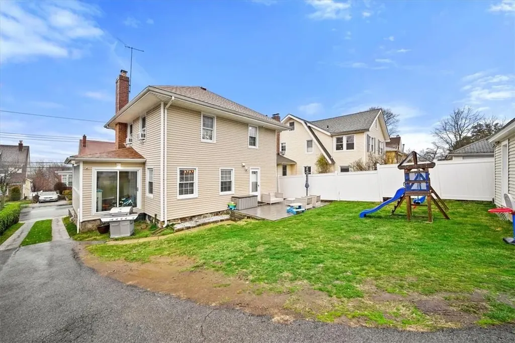 212 Lee Avenue Yonkers NY 10705