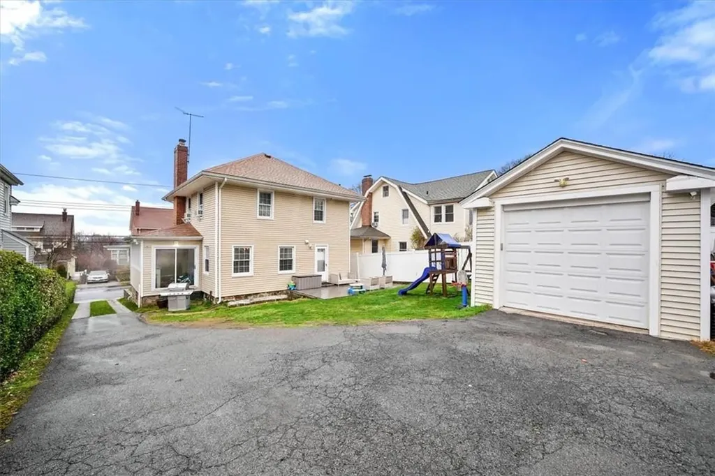212 Lee Avenue Yonkers NY 10705