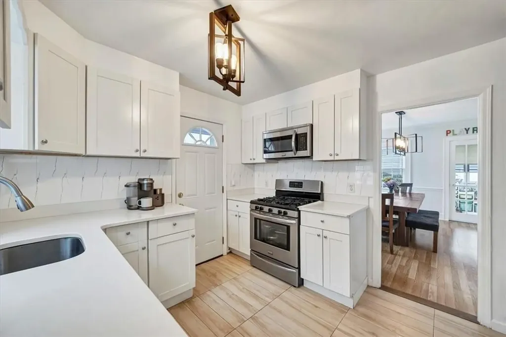 212 Lee Avenue Yonkers NY 10705