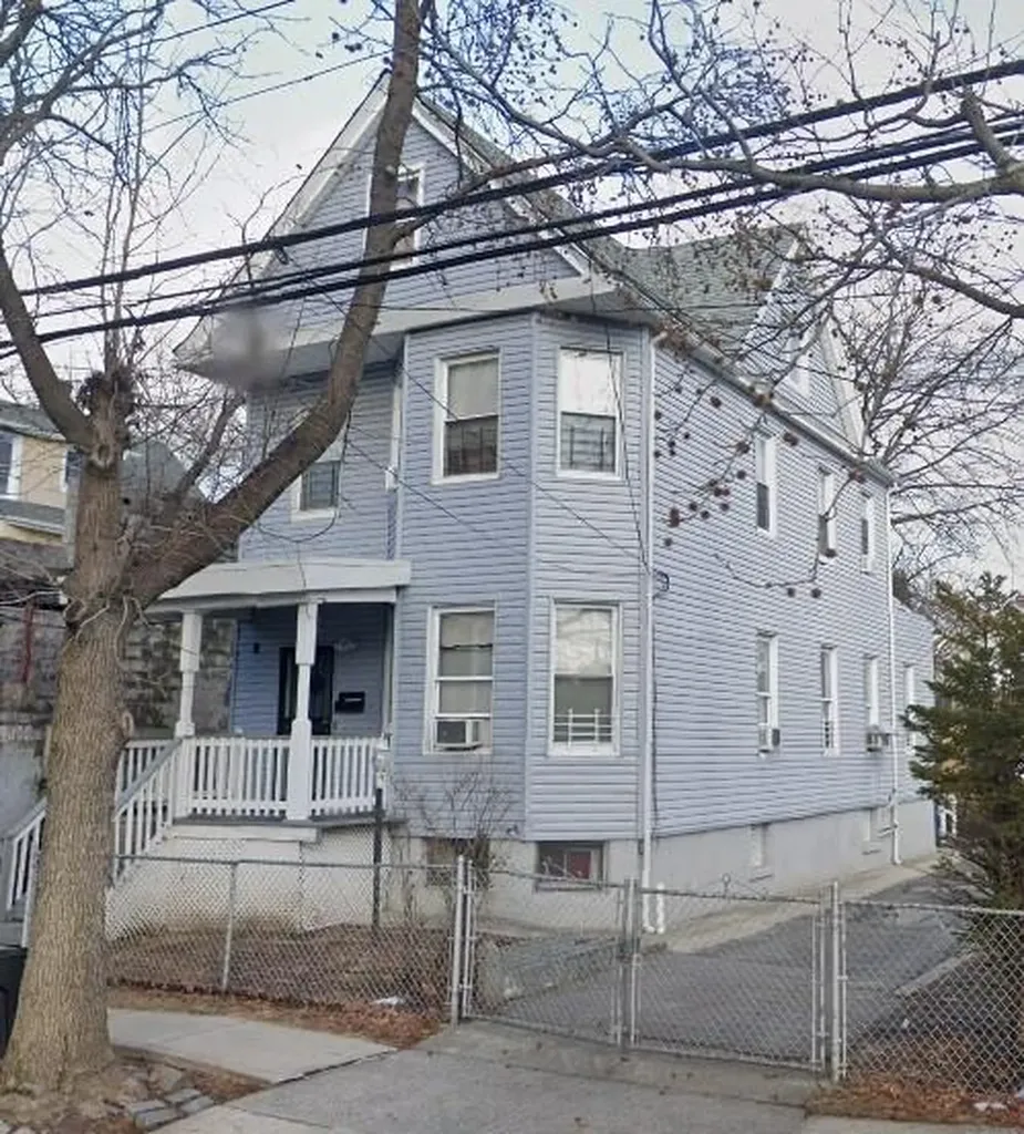 4112 Boyd Avenue Bronx NY 10466
