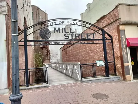 4-8 Warburton Avenue Yonkers NY 10701