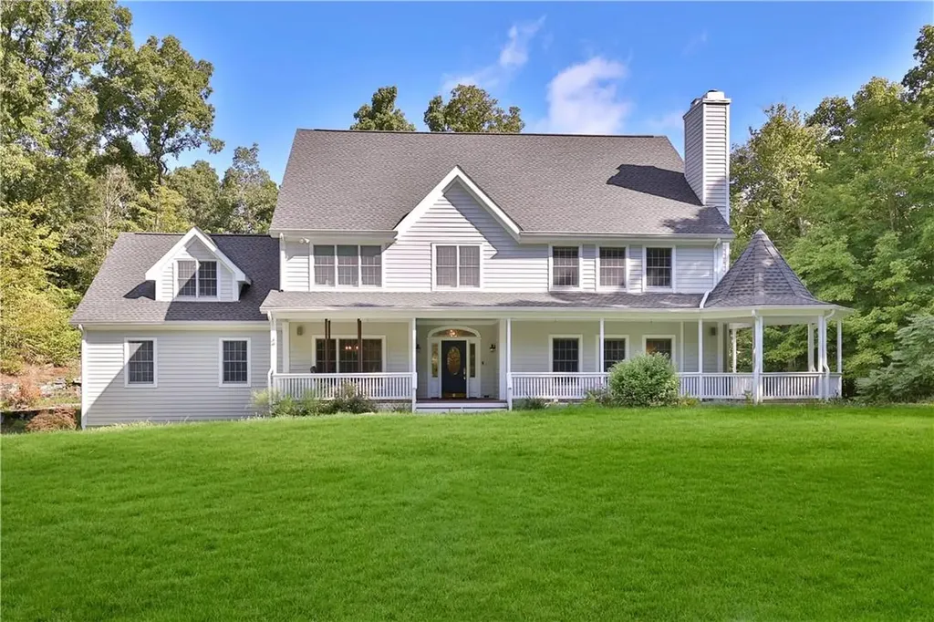 5 Cornel Drive Goldens Bridge NY 10526