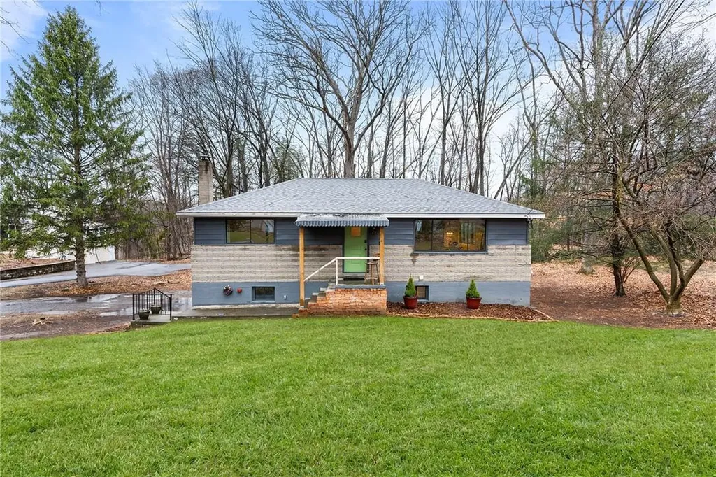 66 Luty Drive Hyde Park NY 12538