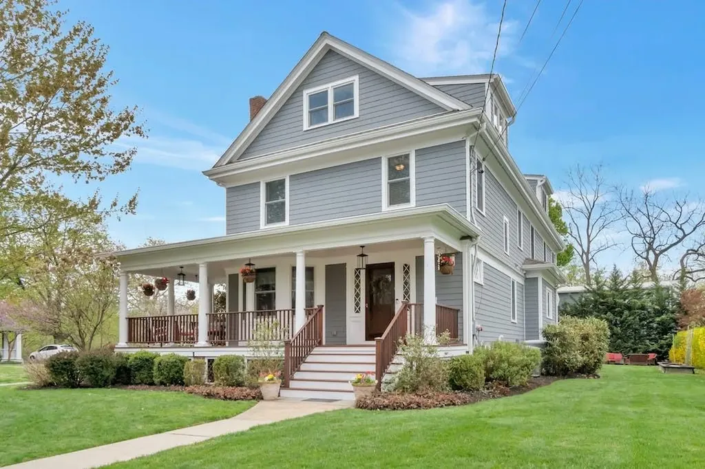 104 Sunnyside Avenue Pleasantville NY 10570