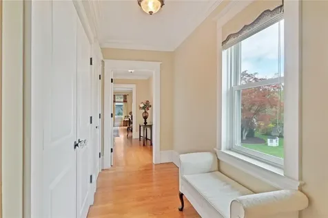 104 Sunnyside Avenue Pleasantville NY 10570