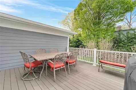 104 Sunnyside Avenue Pleasantville NY 10570