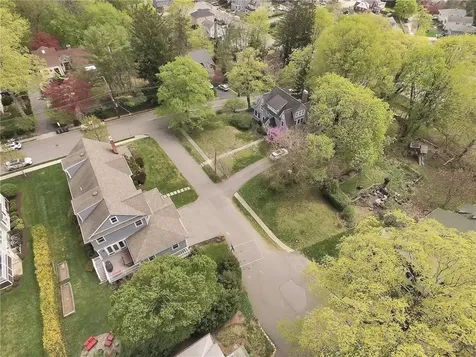 104 Sunnyside Avenue Pleasantville NY 10570