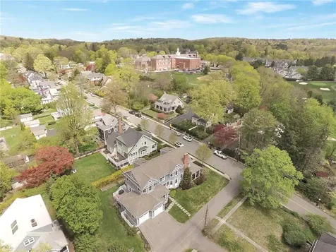 104 Sunnyside Avenue Pleasantville NY 10570