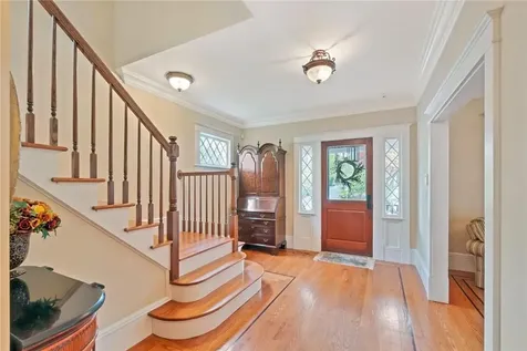 104 Sunnyside Avenue Pleasantville NY 10570