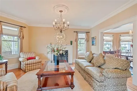 104 Sunnyside Avenue Pleasantville NY 10570