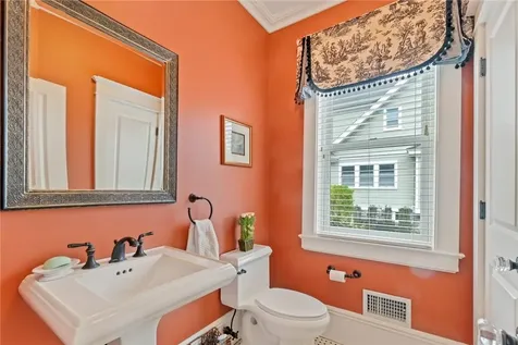 104 Sunnyside Avenue Pleasantville NY 10570