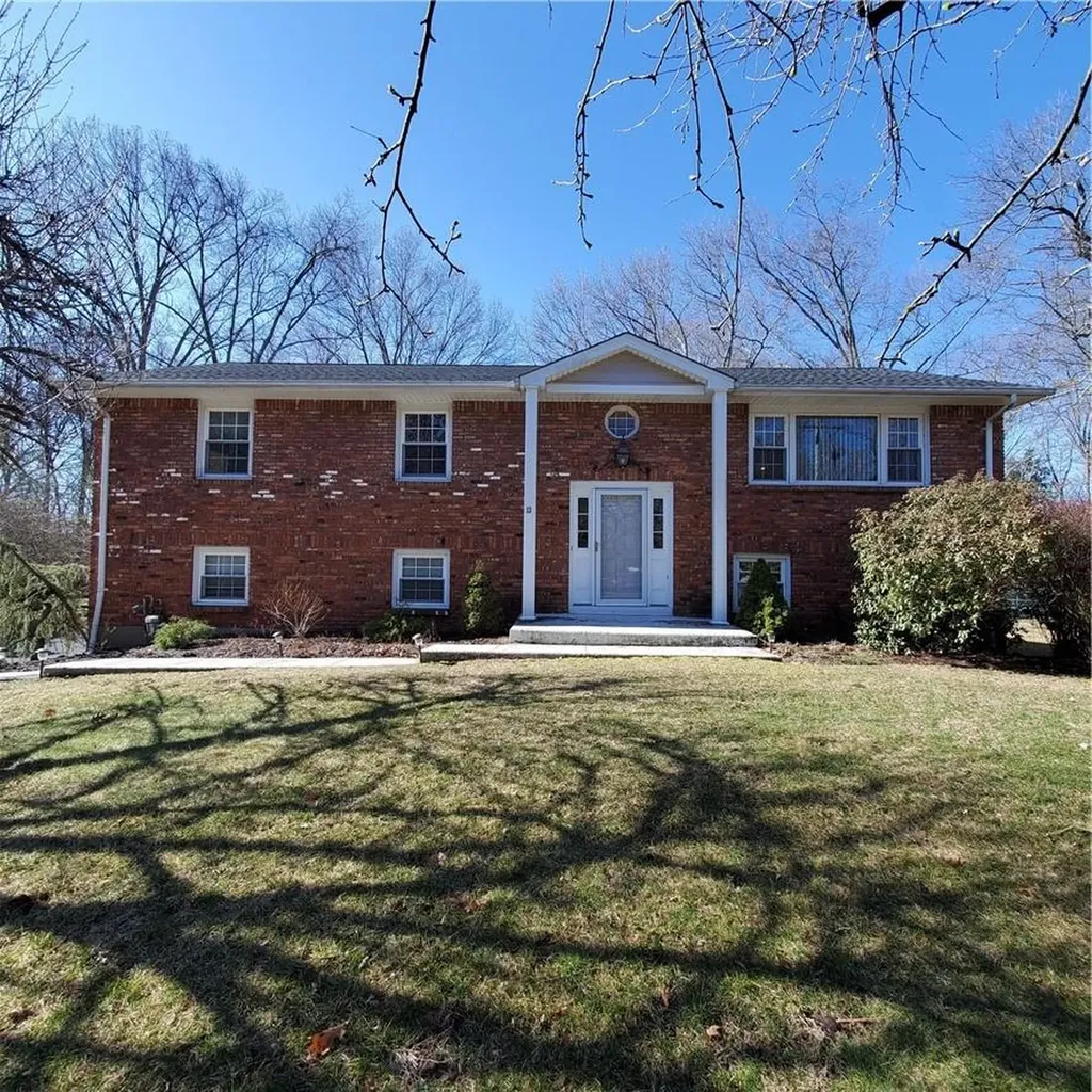 13 E Mayer Drive Suffern NY 10901