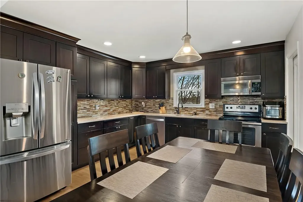 12 Chalmers Boulevard Amawalk NY 10501