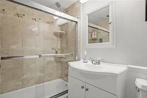 208 Harris Road Bedford Hills NY 10507
