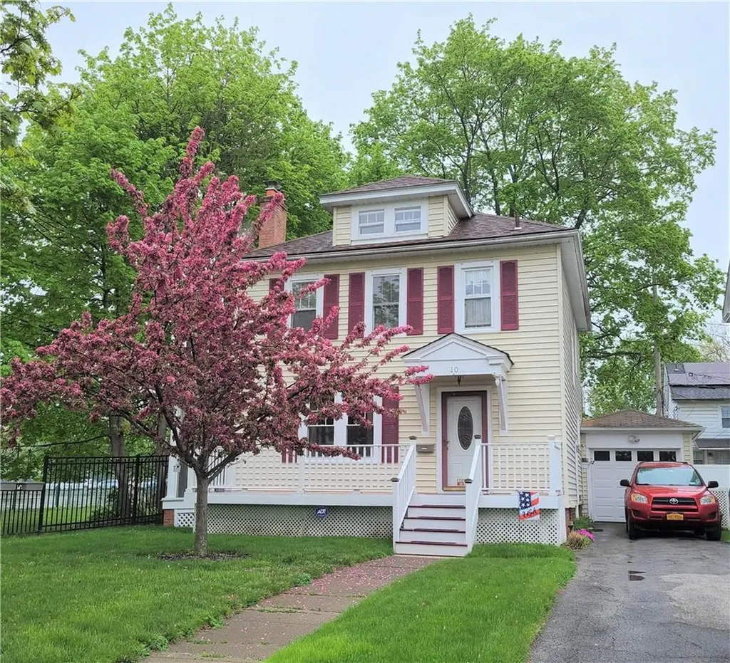 10 Lown Court Poughkeepsie NY 12603