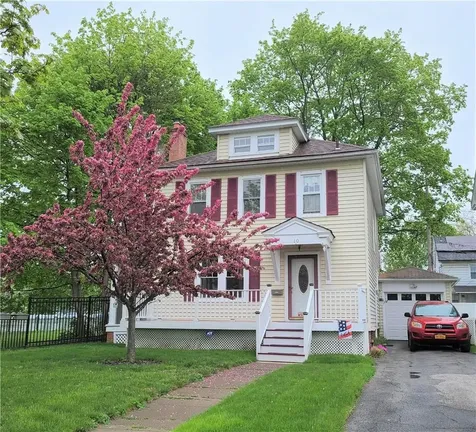 10 Lown Court Poughkeepsie NY 12603