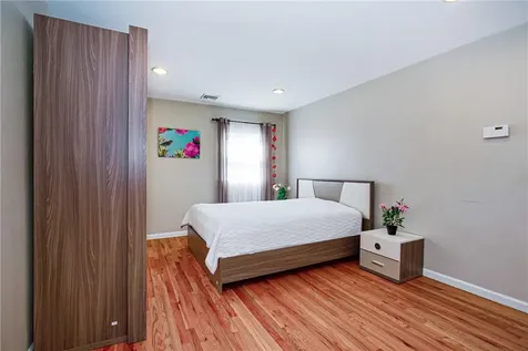 256 Center Street Pearl River NY 10965