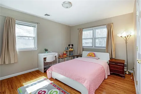 256 Center Street Pearl River NY 10965