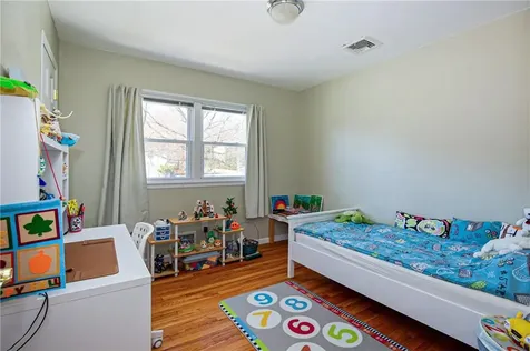 256 Center Street Pearl River NY 10965