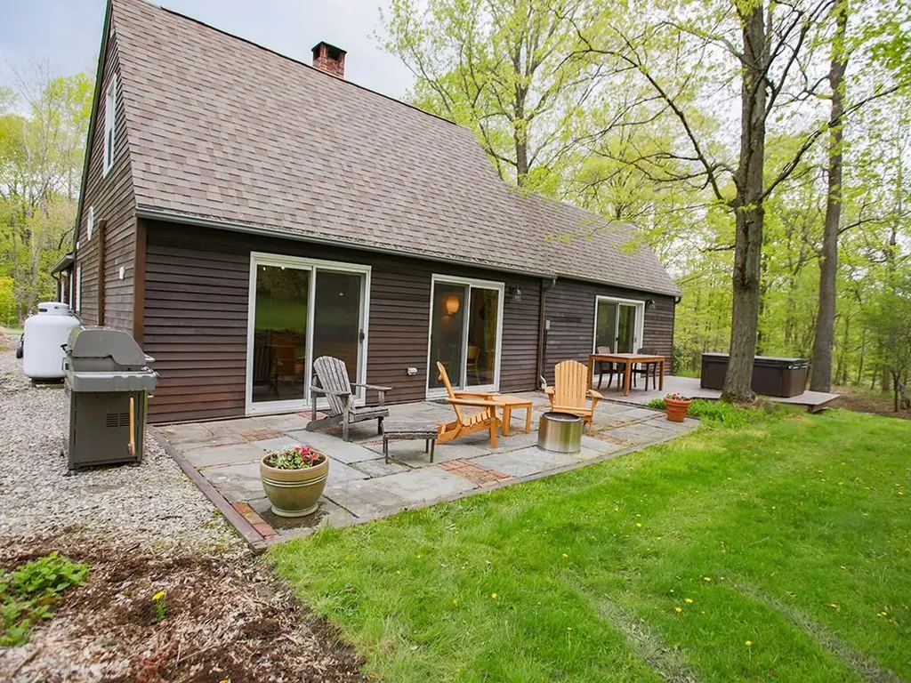 85 Foster Road Middletown NY 10941