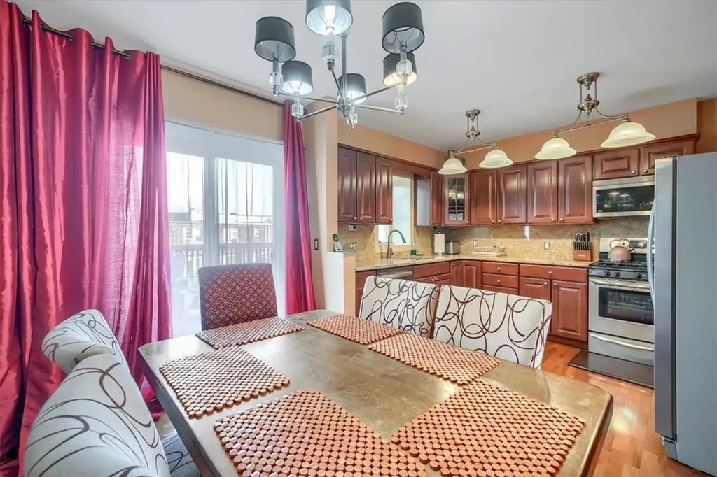 2518 Mickle Avenue Bronx NY 10469