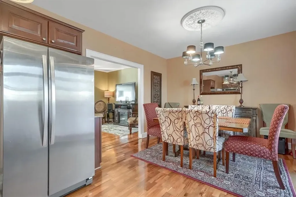 2518 Mickle Avenue Bronx NY 10469