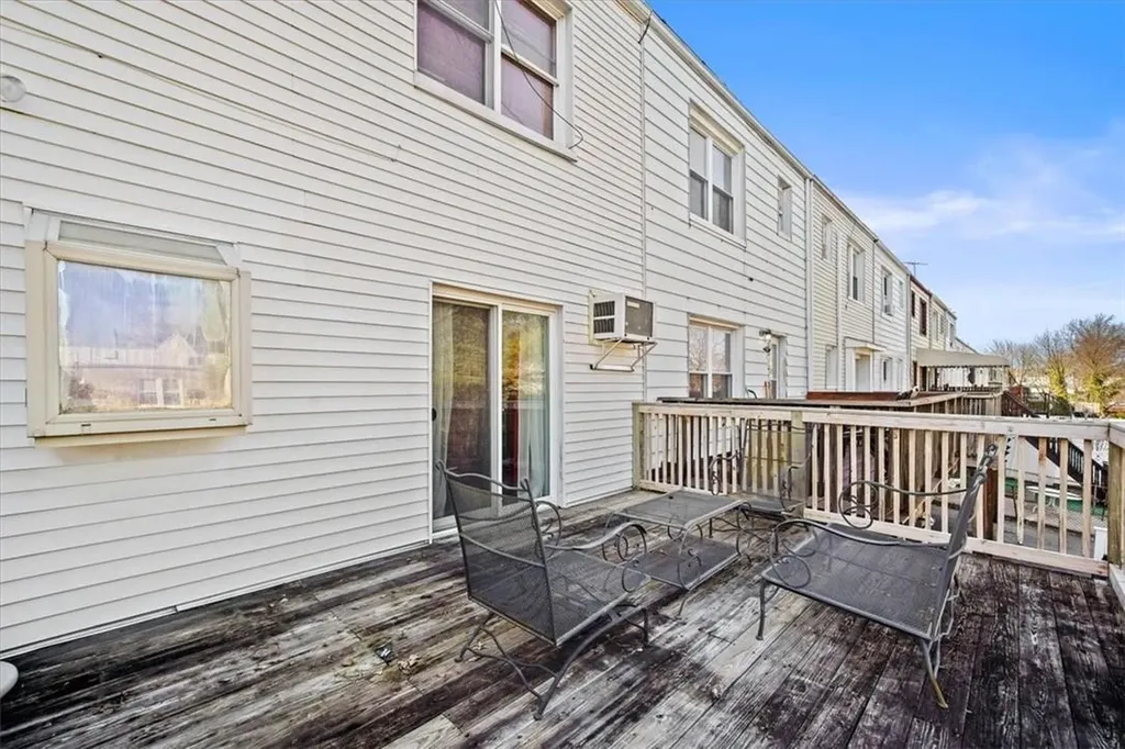 2518 Mickle Avenue Bronx NY 10469