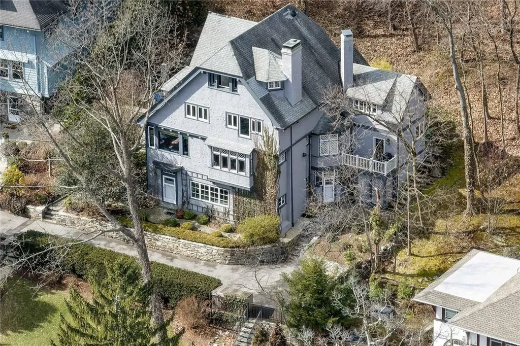 63 Park Avenue Bronxville NY 10708