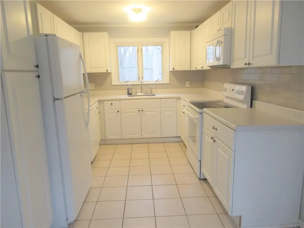 18 Front Street Mahopac NY 10541